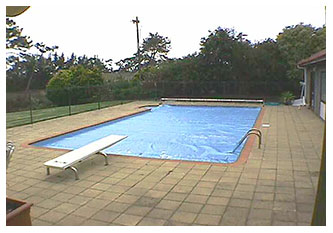 LARGE 5 X 9 METER DIVING POOL